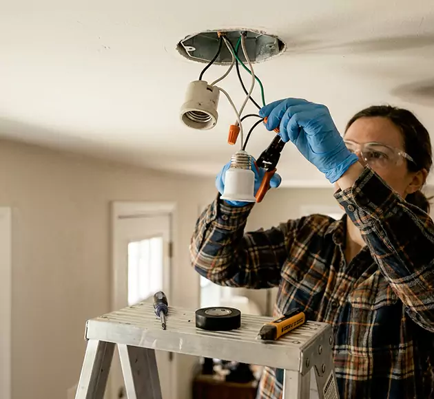 Professional Light Socket Replacement: Your Local Fixture Repair Team in Colbert, WA